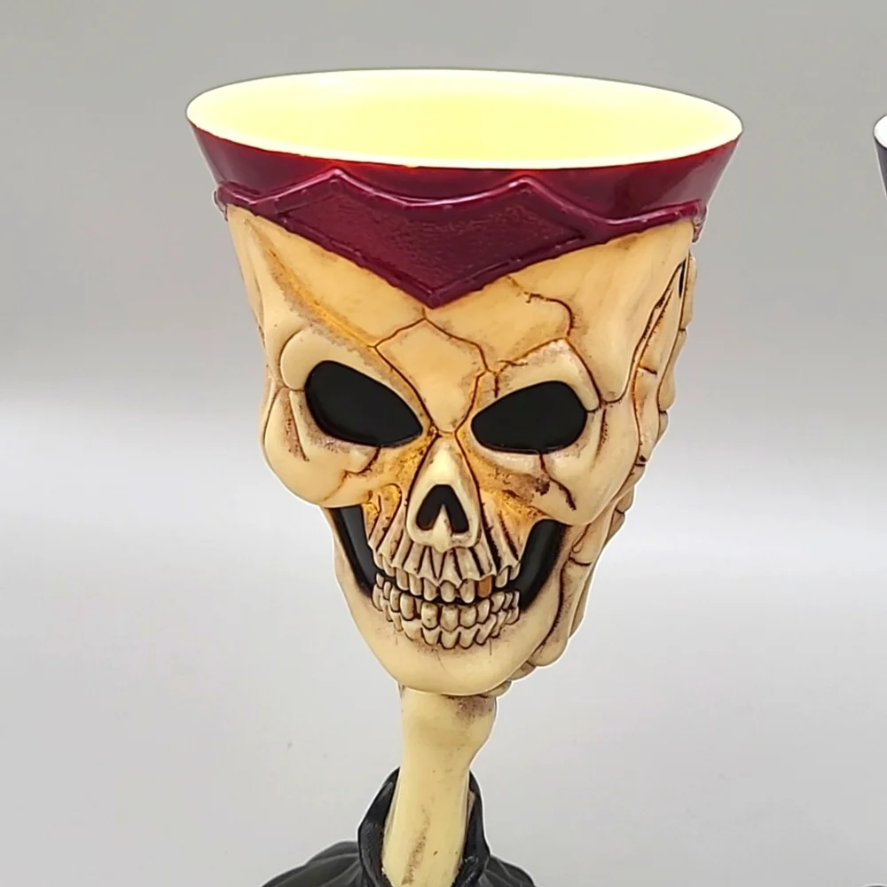 Skull Goblet Hard Plastic Wine Glasses, Set of 2, One is Purple, One is Maroon